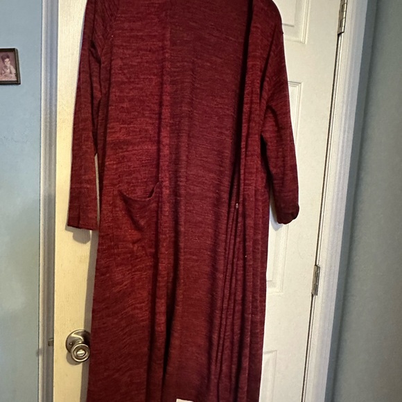 Lularoe Sarah SOLD - Picture 2 of 3